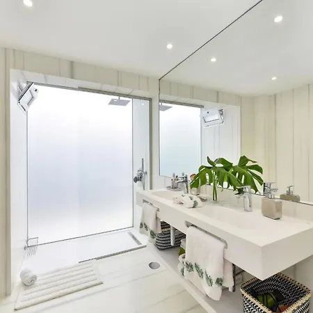 Charca Iii By Interhome